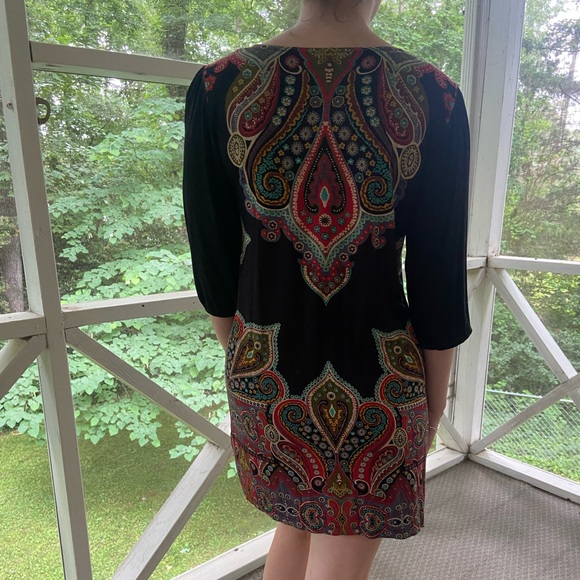 Black dress with colorful design - Picture 2 of 5